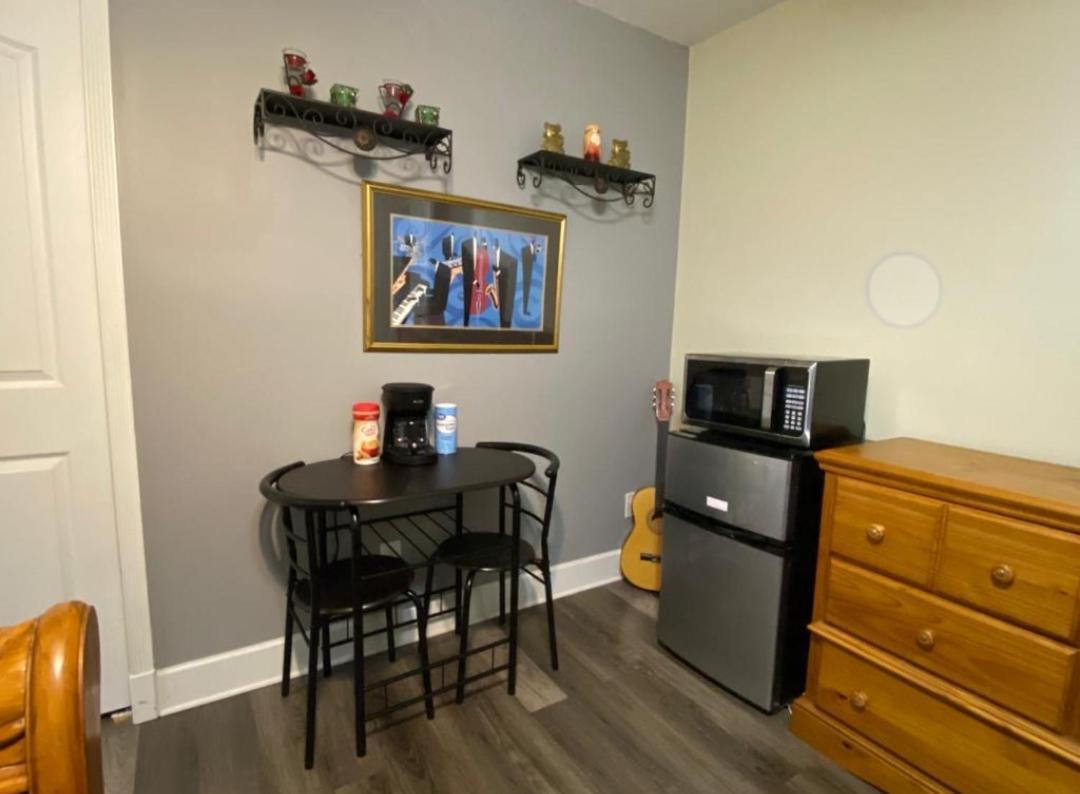A Treasure Coast Gem- Private Entrance And Private Bathroom Port St. Lucie Exteriör bild